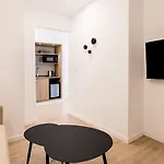 La Hotel 2*